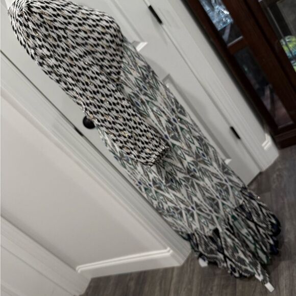 Chico's Black and White Geometric Maxi Dress - Picture 6 of 13